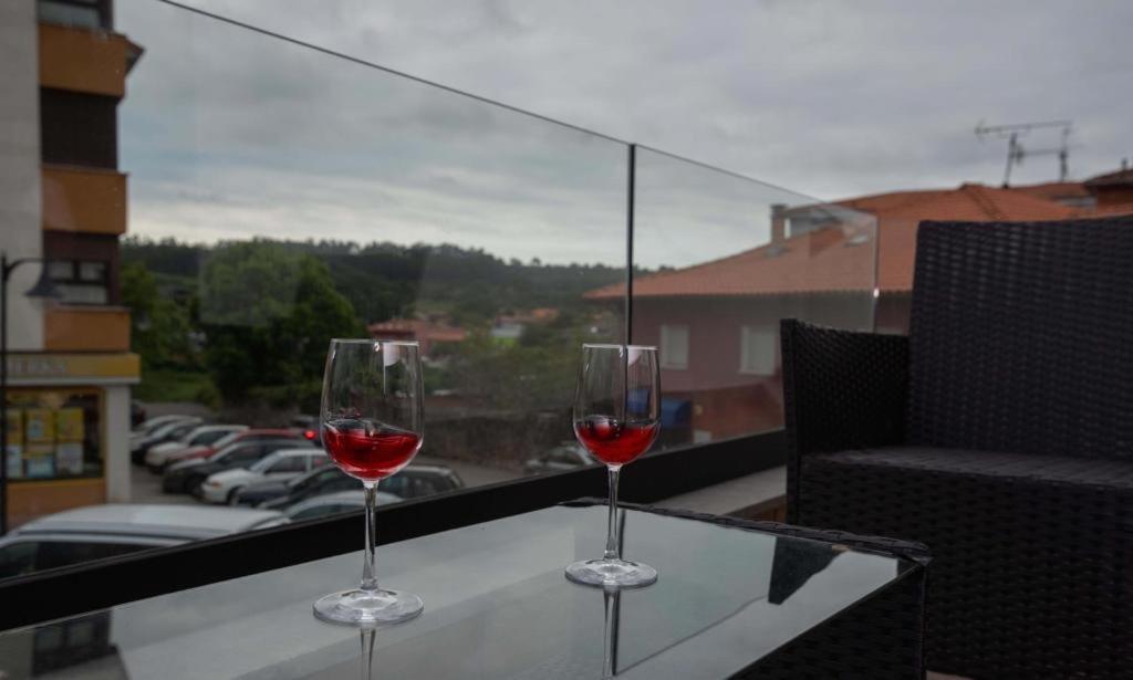 Apartamentos Llamieva Posada De Llanes Buitenkant foto